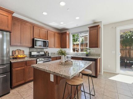 2016 Sycamore Grove Ln, Roseville, CA 95747 Photo