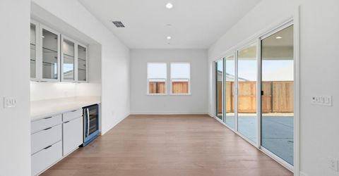 4530 Dewey Oak Dr, Folsom, CA 95630 Photo