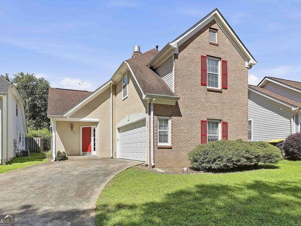 130 S Fairfield Drive, Peachtree City, GA 30269