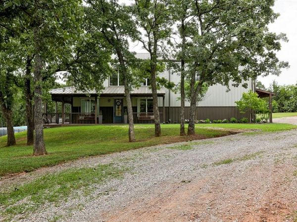 21802 Henney Hollow Road, Arcadia, OK 73007