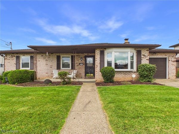 2200 Capital Drive, Parkersburg, WV 26101