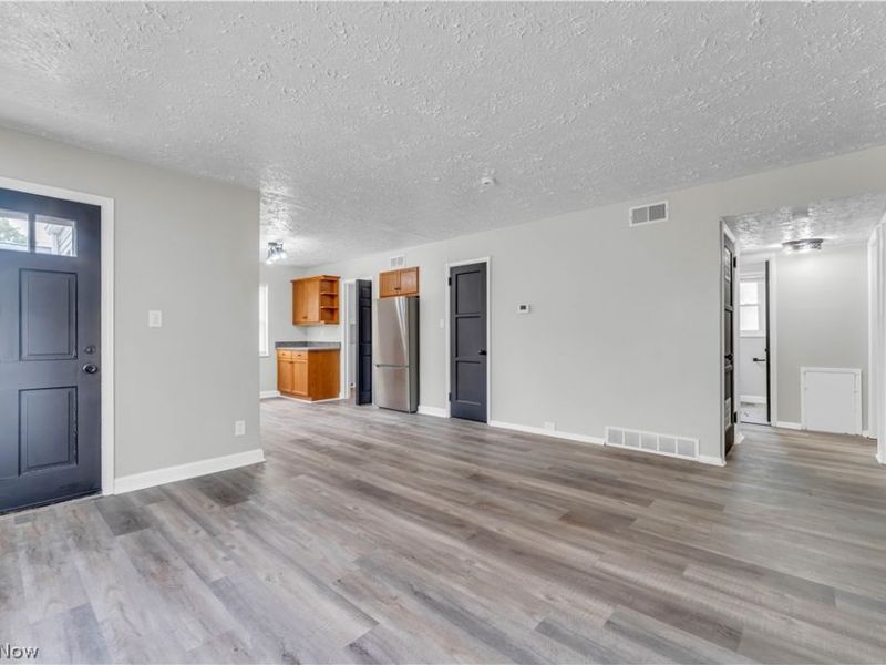 4026 W 144th Street, Cleveland, OH 44135 Photo 3