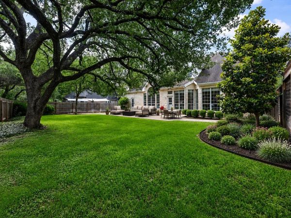 8004 Bottlebrush DR, Austin, TX 78750