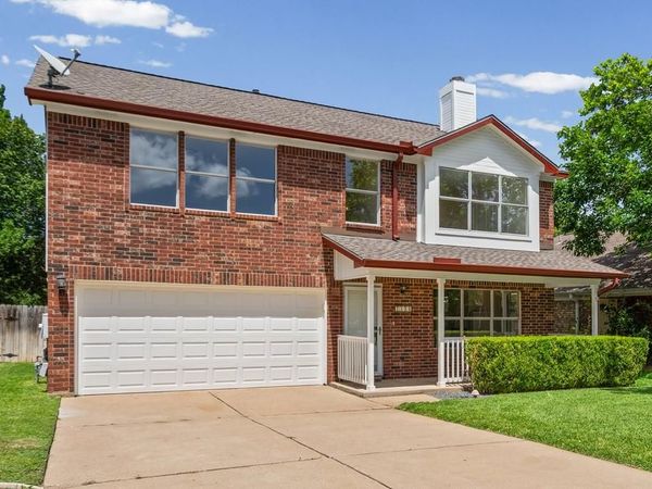 1810 Summer Rain DR, Cedar Park, TX 78613