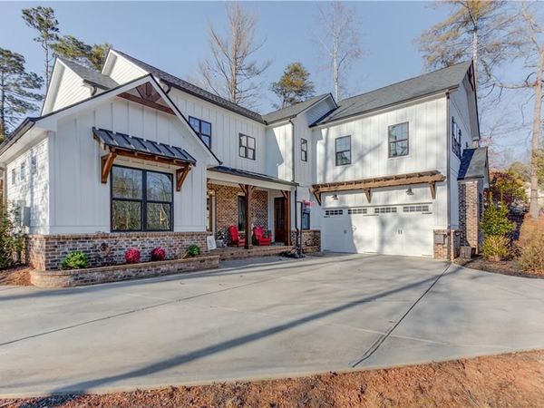 6444 Point Twenty Two , Gainesville, GA 30506