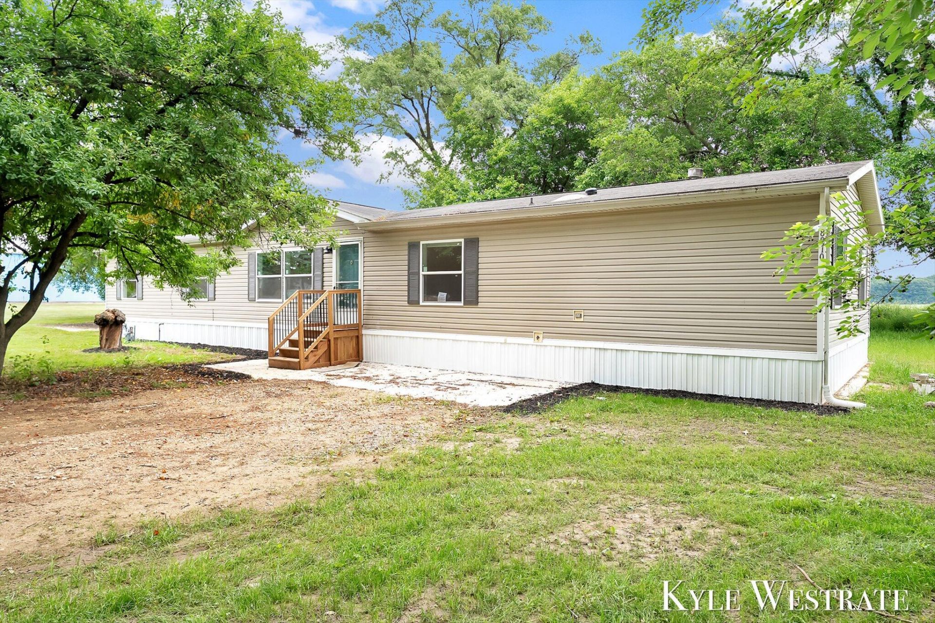 1515 10th Street, Martin, MI 49070 Main Photo