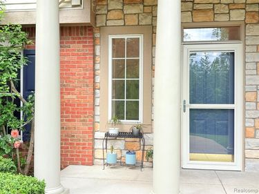 3515 Oakmonte Boulevard, Oakland Twp, MI 48306