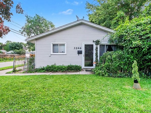 3246 Harris Street, Ferndale, Mi 48220