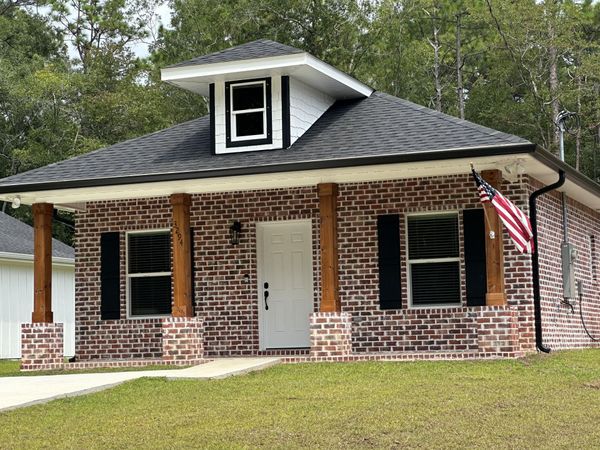 3914 Thornton Street, Pace, FL 32571