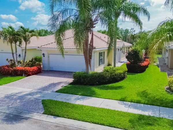 11216 SW Pembroke Drive, Port St. Lucie, FL 34987
