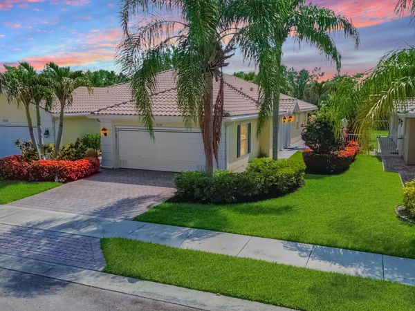 11216 SW Pembroke Drive, Port St. Lucie, FL 34987