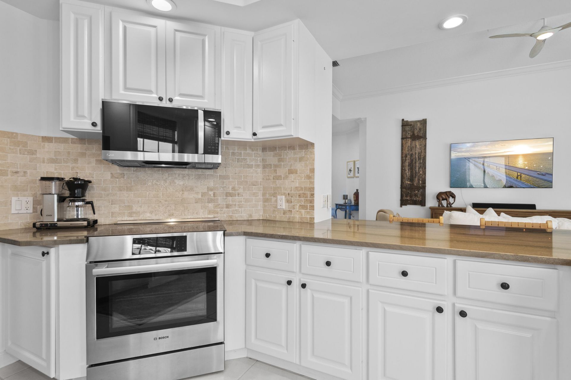8186 Laborie Lane, Wellington, FL 33414 Photo