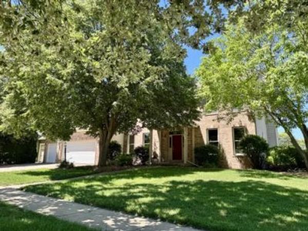 2701 Summerhill Lane , Champaign, IL 61822