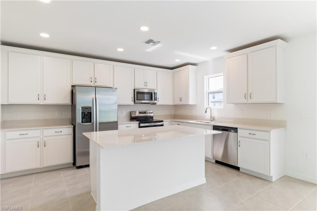 266 Lakeside Breeze Way, Lehigh Acres, FL 33936 Photo