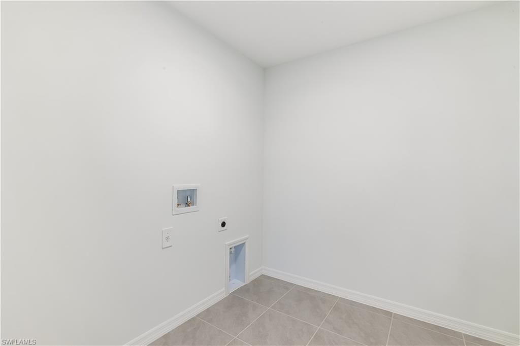266 Lakeside Breeze Way, Lehigh Acres, FL 33936 Photo