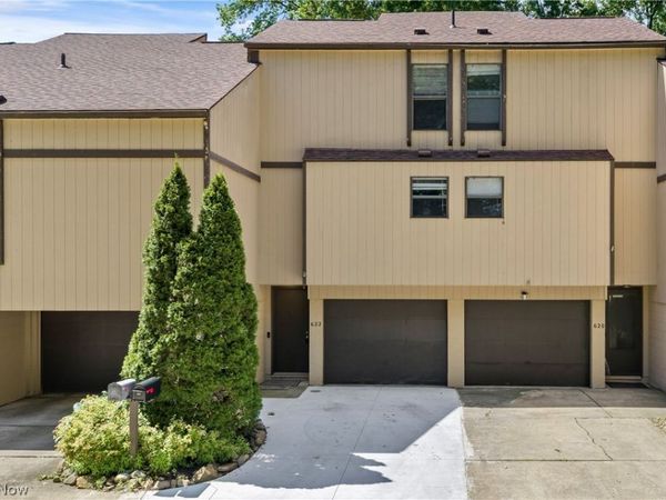 622 James Avenue, Cuyahoga Falls, OH 44221