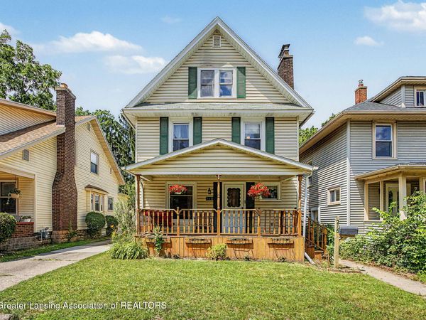 216 Rosamond Street, Lansing, MI 48912