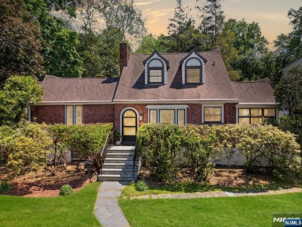 201 Little Falls Road, CEDAR GROVE, NJ 07009
