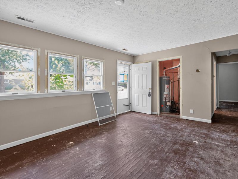 3793 Walmar Drive , Columbus, OH 43224 Photo 3