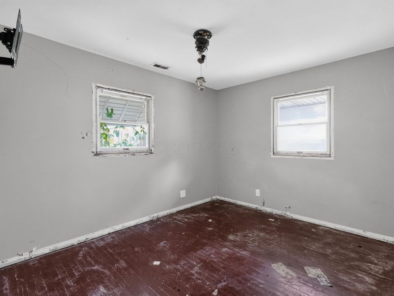 3793 Walmar Drive , Columbus, OH 43224 Photo 8