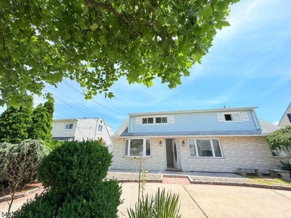 68 Daniel St, Unit 1, Carteret, NJ 07008