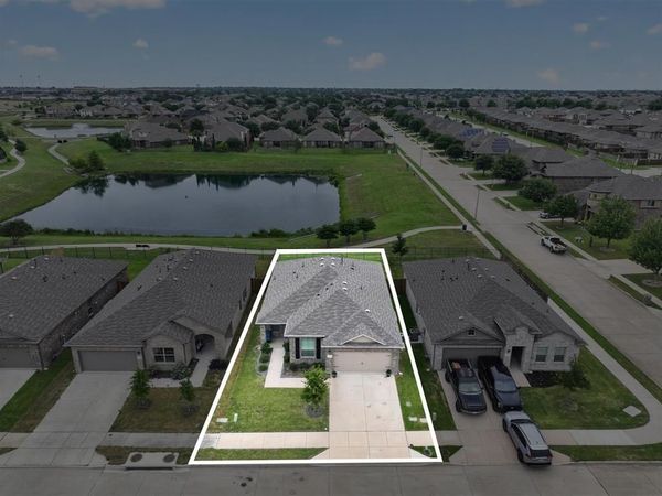 4404 Corktree Lane, Fort Worth, TX 76036