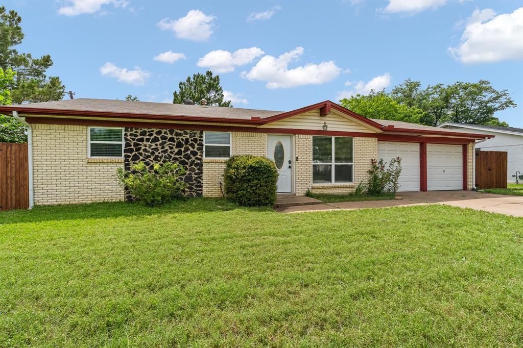 6101 Whitley Road, Watauga, TX 76148 Main Photo