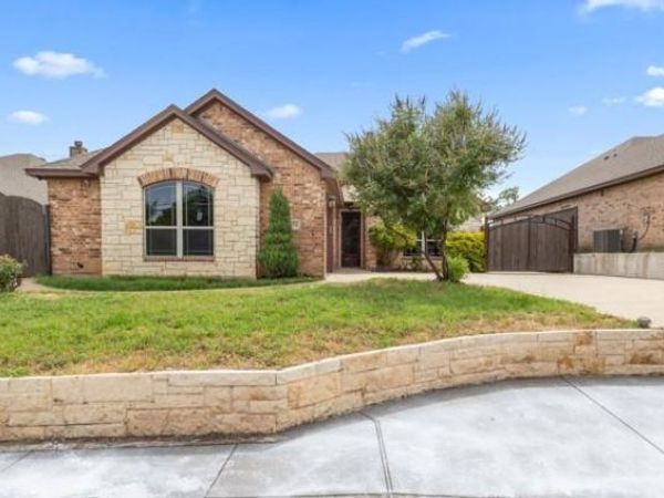 3324 Shawnee Trail, Lake Worth, TX 76135