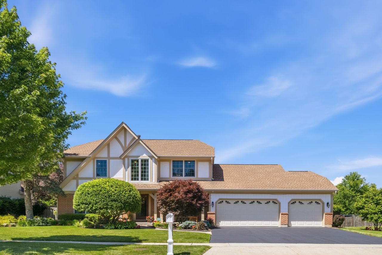 566 Yardley Trail, Mundelein, IL 60060 Main Photo
