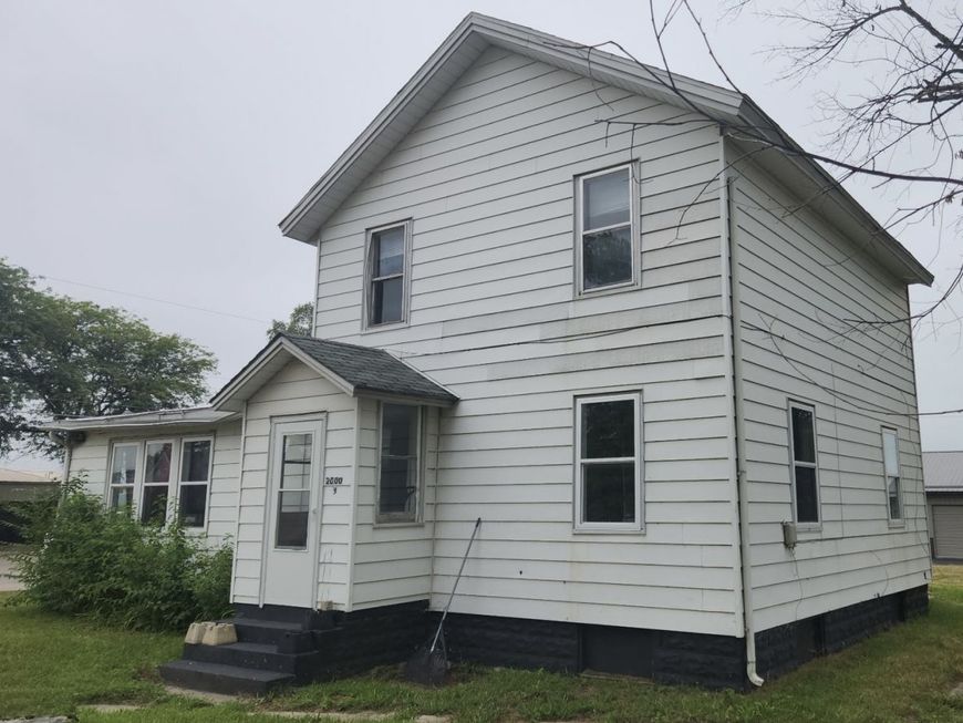 Main Photo