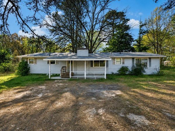 603 Mount Zion Road , Arkadelphia, AR 71923