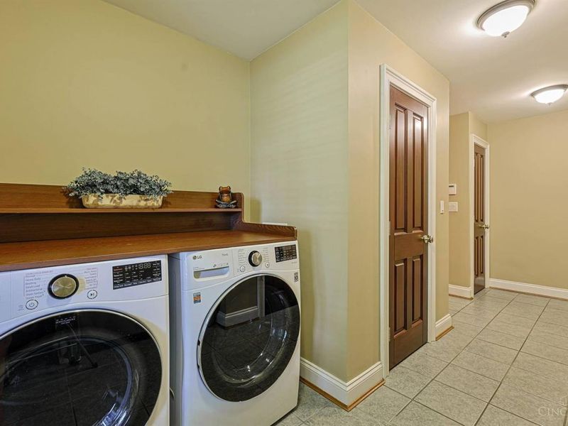 8205 Kroger Farm Road, Indian Hill, OH 45243 Photo 68