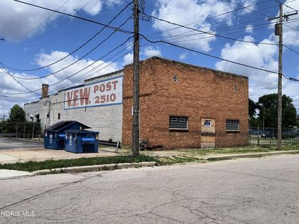 146 Platt Street  Toledo, OH 43605
