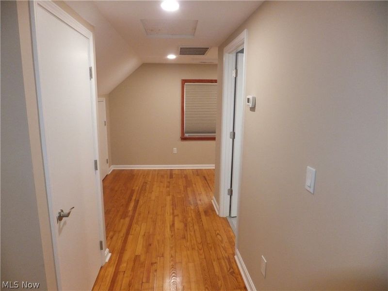 6102 Orchard Grove Avenue, Cleveland, OH 44144 Photo 13