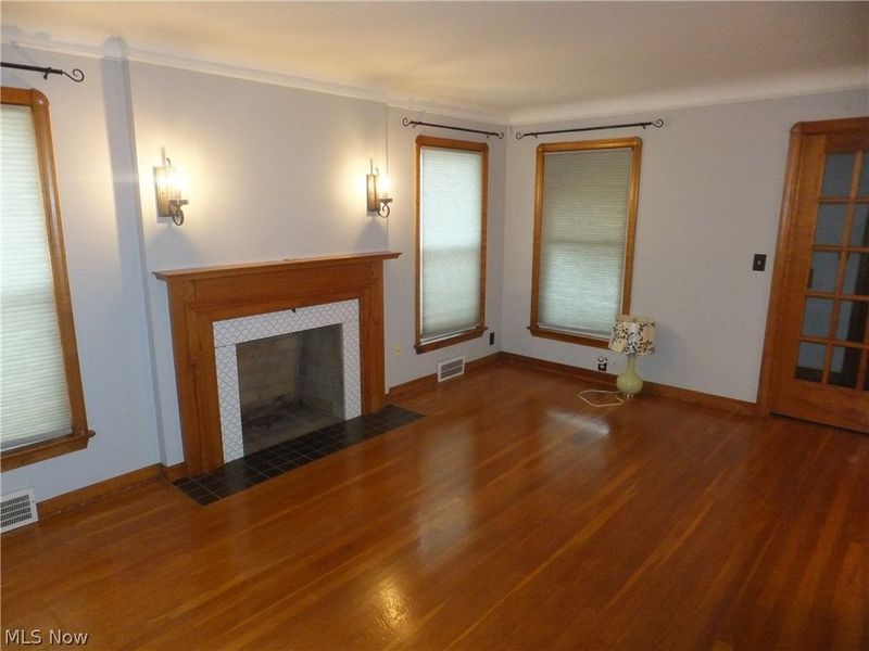 6102 Orchard Grove Avenue, Cleveland, OH 44144 Photo 2