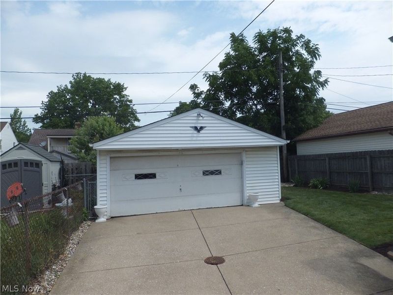 6102 Orchard Grove Avenue, Cleveland, OH 44144 Photo 27
