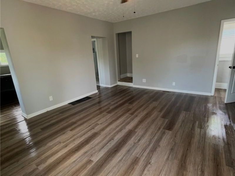 1554 Wheeling Avenue, Zanesville, OH 43701 Photo 13