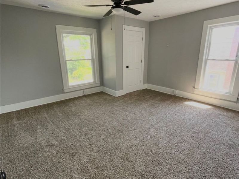 1554 Wheeling Avenue, Zanesville, OH 43701 Photo 8