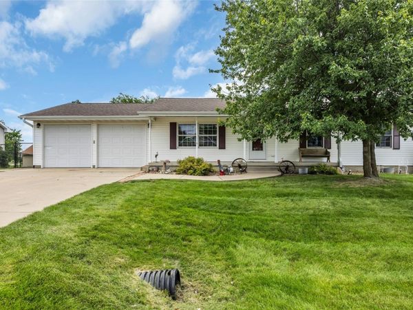 508 D Avenue, Atkins, IA 52206
