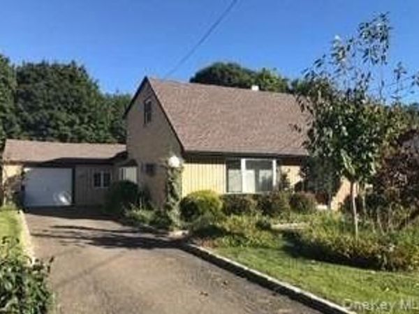 29 Fieldstone Drive , Syosset, NY 11791