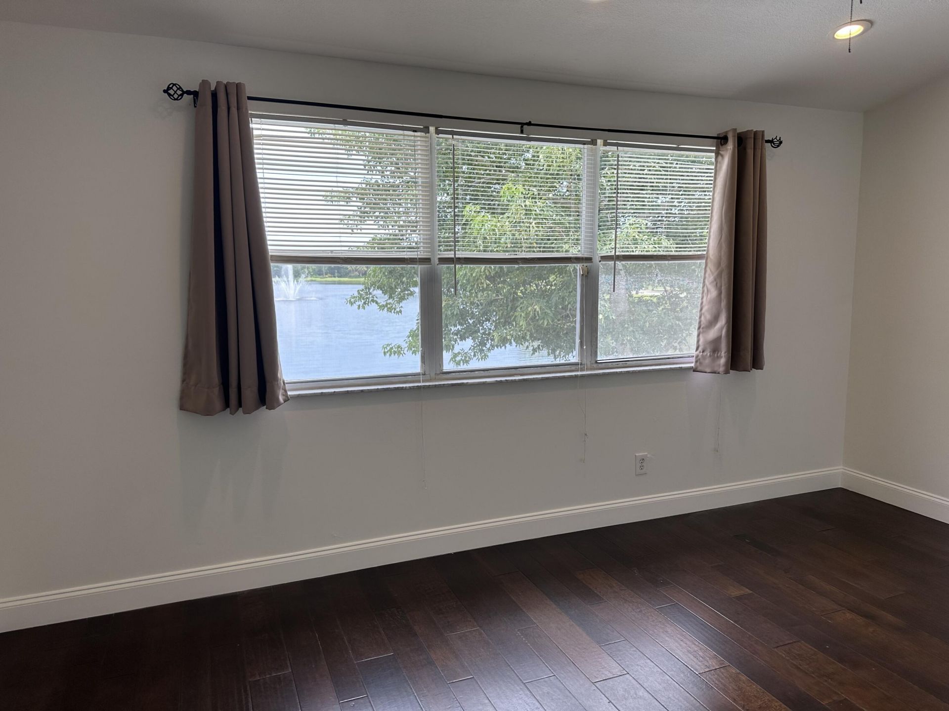 5220 NW 53rd Avenue, Coconut Creek, FL 33073 Photo