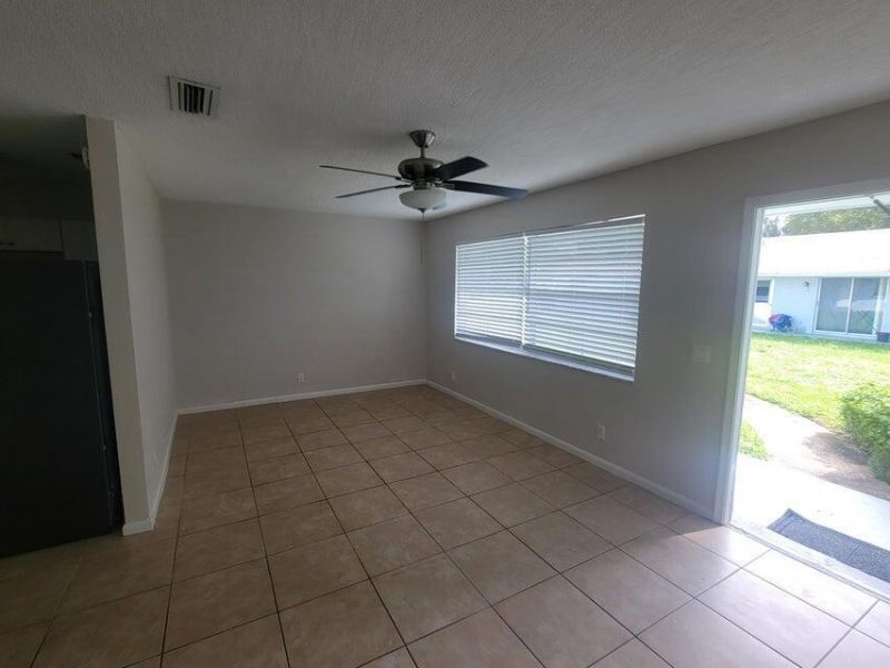 242 SE 24th Avenue, Boynton Beach, FL 33435 Photo