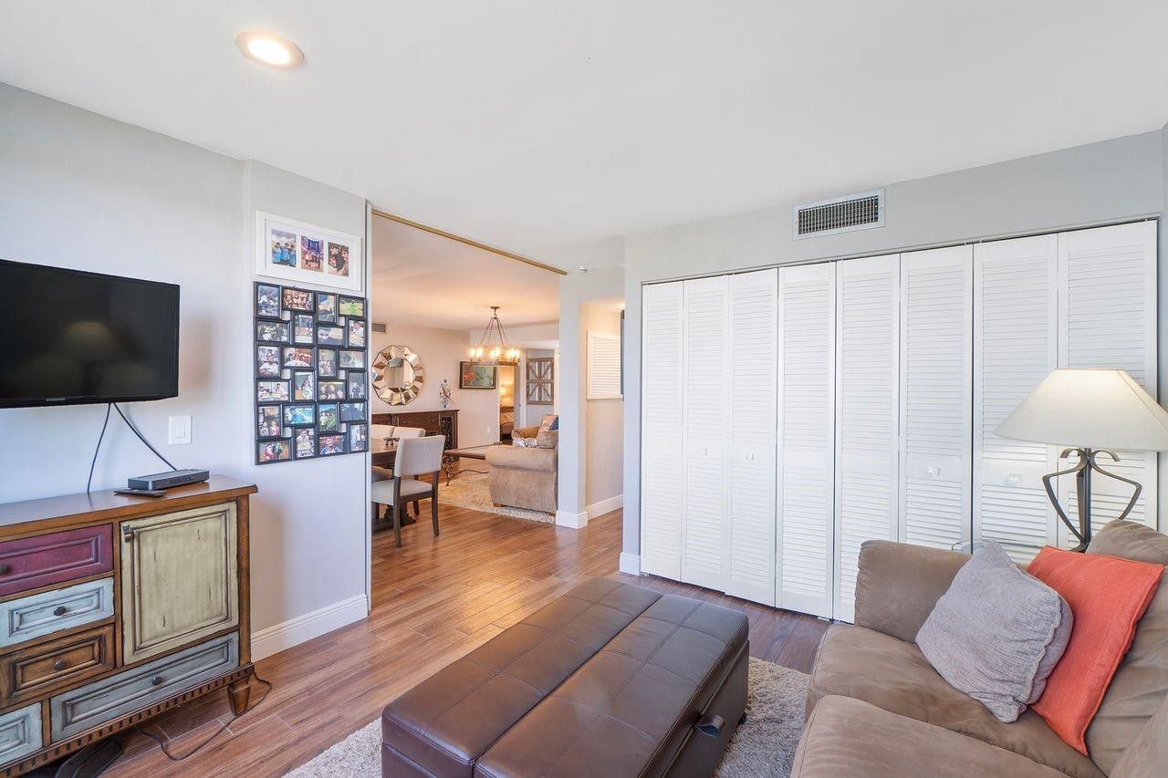 4832 Esedra Court, Unit 206, Lake Worth, FL 33467 Photo