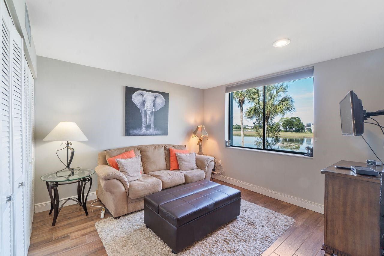 4832 Esedra Court, Unit 206, Lake Worth, FL 33467 Photo