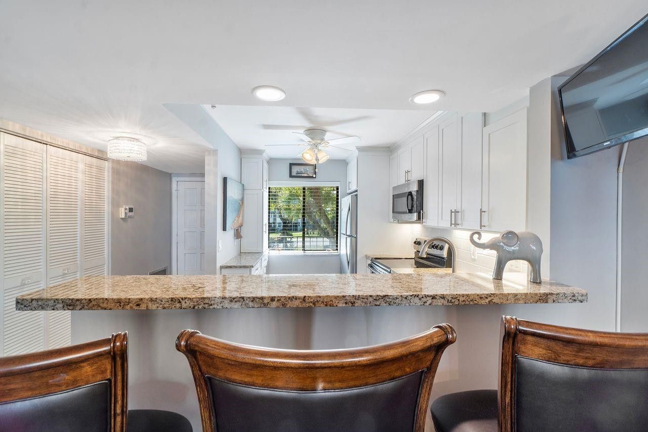 4832 Esedra Court, Unit 206, Lake Worth, FL 33467 Photo