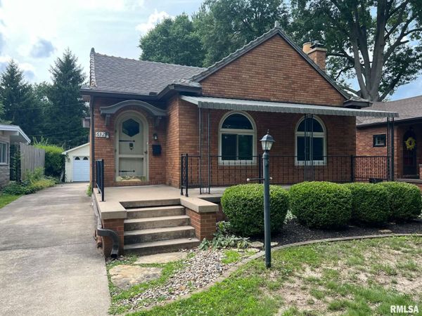 632 LINCOLN Drive, Macomb, IL 61455