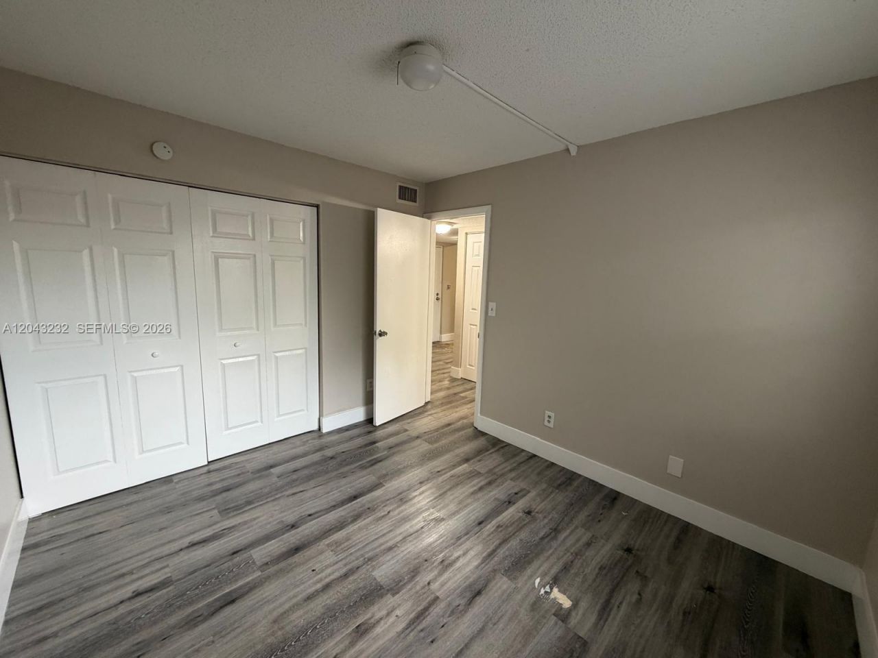3400 Foxcroft Rd , Unit 215, Miramar, FL 33025 Photo