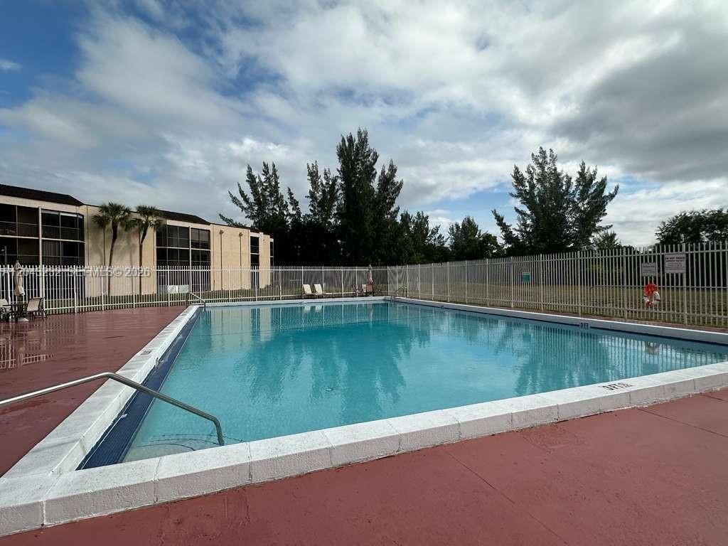 3400 Foxcroft Rd , Unit 215, Miramar, FL 33025 Photo
