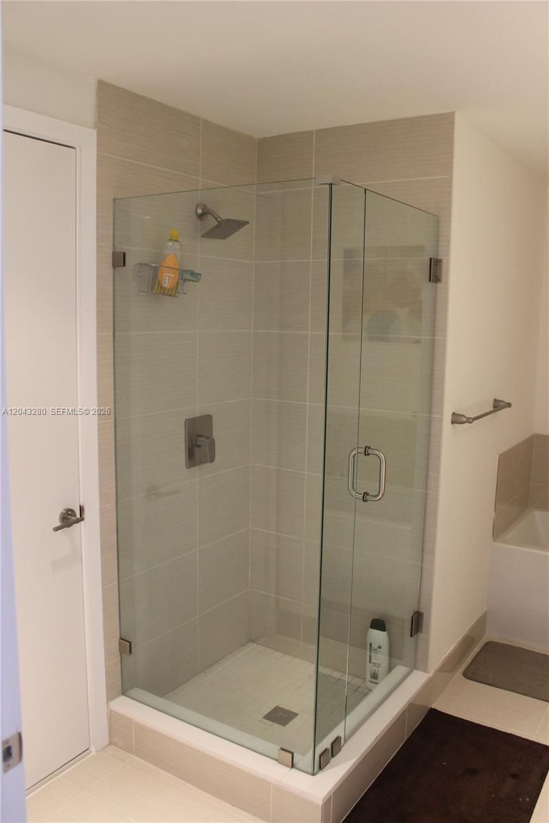 201 SW 17th Rd , Unit 802, Miami, FL 33129 Photo