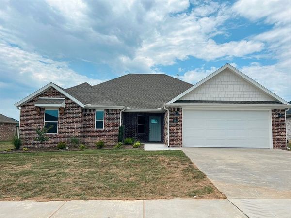 983 Madden Street, Tontitown, AR 72762